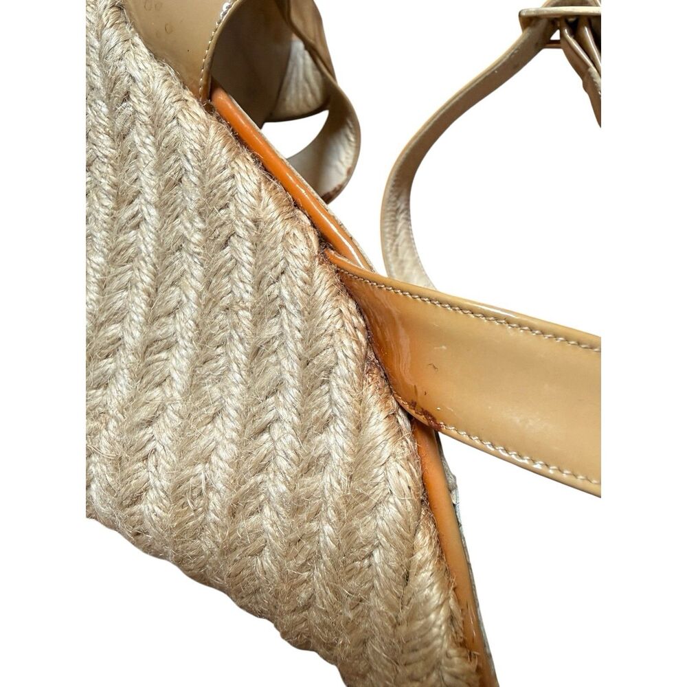 Jimmy Choo Sz 38 Beige Patent Leather Ankle Strap Wedges Strappy - Picture 12 of 14